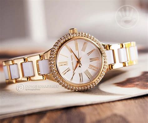 Cách Sử Dụng Đồng Hồ Thông Minh Michael Kors Hiệu Quả: Hư